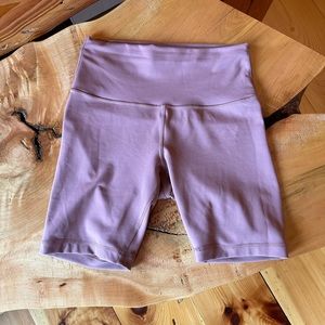 Lululemon Wunder Under Bike Shorts